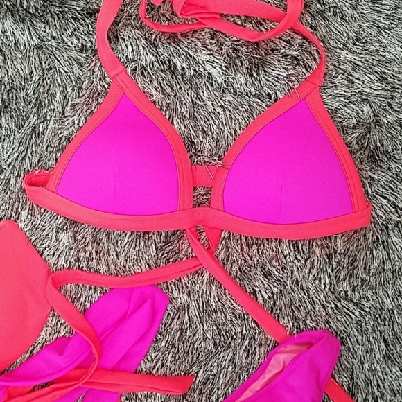 PINK bikini set *TWO TOPS/ ONE BOTTOM* - Picture 4 of 8
